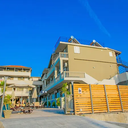 Emilia Hotel 2*